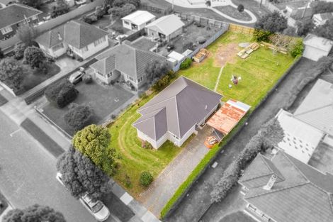 Photo of property in 16 Sladden Street, Naenae, Lower Hutt, 5011