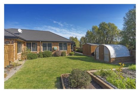 Photo of property in 14 Curtis Street, Stoke, Nelson, 7011