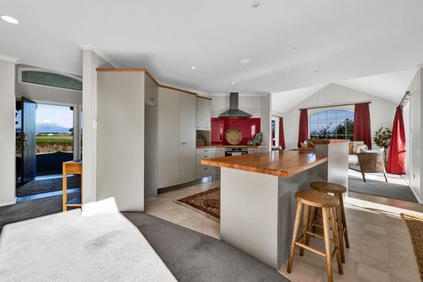Photo of property in 270 Brown Road, Brixton, Waitara, 4382