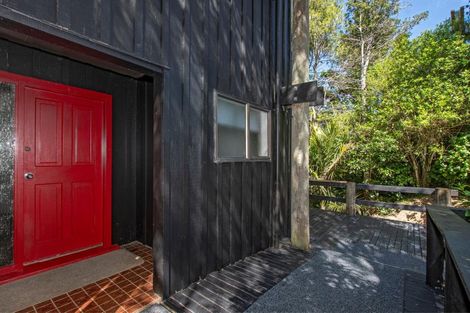 Photo of property in 73 Webb Road, Helena Bay, Hikurangi, 0184