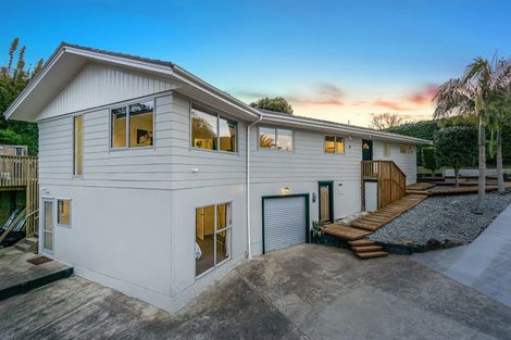 Photo of property in 19 Castleton Street, Birkdale, Auckland, 0626