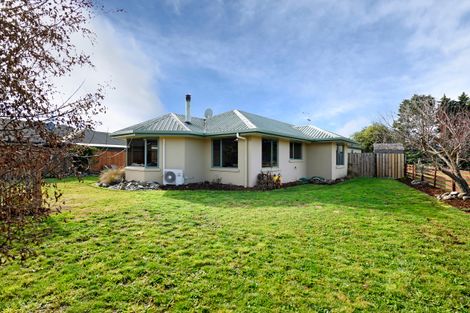 Photo of property in 8 Longfields Road, Brightwater, 7022