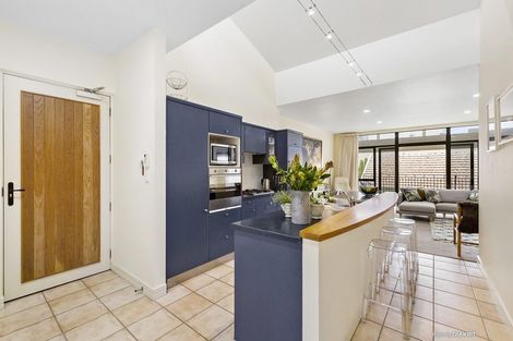 Photo of property in 28u8 Hobson Street, Thorndon, Wellington, 6011