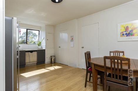 Photo of property in 88 Taupaki Road, Taupaki, 0782