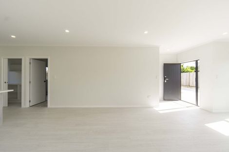 Photo of property in 2/44 Shakespeare Avenue, Enderley, Hamilton, 3214
