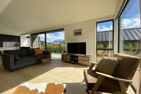 Photo of property in 2 Mckenzies Shute, Jacks Point, Queenstown, 9371