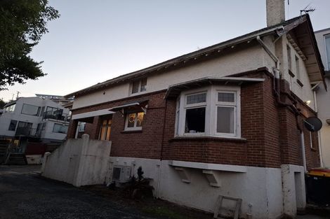 Photo of property in 21 Constitution Street, Dunedin Central, Dunedin, 9016