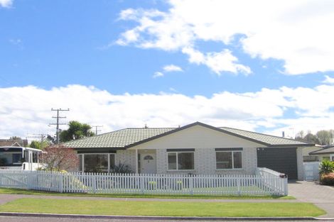 Photo of property in 2 Manunui Street, Nukuhau, Taupo, 3330