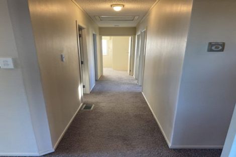 Photo of property in 12 Salmond Place, Dinsdale, Hamilton, 3204