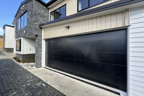 Photo of property in 10 Elegant Lane, Ranui, 0612