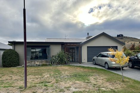 Photo of property in 38 Hope Avenue, Lake Hayes, Queenstown, 9304
