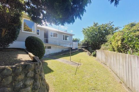 Photo of property in 1 Fraser Avenue, Johnsonville, Wellington, 6037
