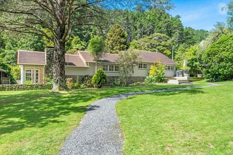 Photo of property in 25 Elmslie Road, Pinehaven, Upper Hutt, 5371