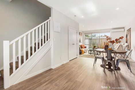 Photo of property in 32u2 Dr Taylor Terrace, Johnsonville, Wellington, 6037