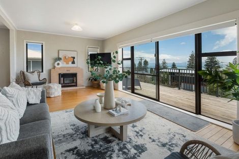 Photo of property in 36 Patui Avenue, Ngarimu Bay, Thames, 3575