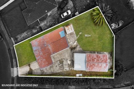 Photo of property in 48 Convair Crescent, Mangere, Auckland, 2022