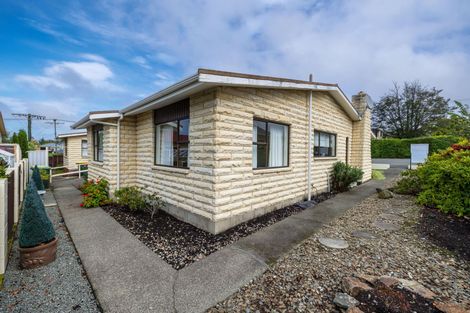 Photo of property in 6 Bond Street, Waimate, 7924