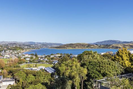 Photo of property in 14 Corlett Road, Plimmerton, Porirua, 5026