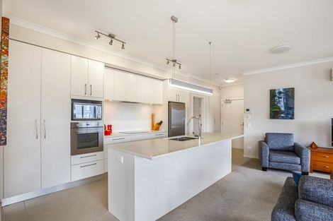 Photo of property in 112 Panorama Heights, Orewa, 0931