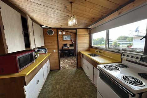 Photo of property in 226 Manly Street, Paraparaumu Beach, Paraparaumu, 5032
