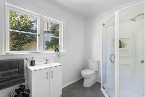 Photo of property in 6 Estuary Street, Makara Beach, Karori, 6972