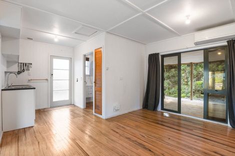 Photo of property in 37 Tombleson Road, Lake Rotoma, Rotorua, 3074