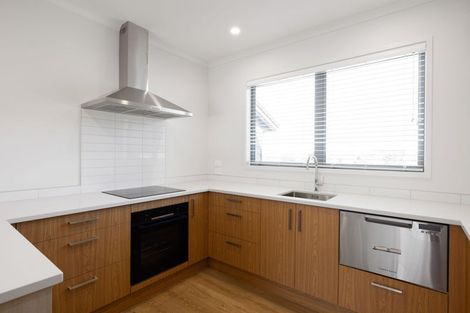 Photo of property in 4/6 Ruakiwi Road, Hamilton Lake, Hamilton, 3204