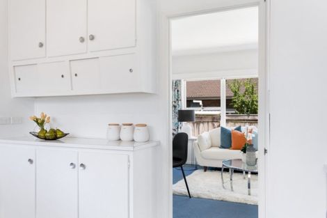 Photo of property in 3/24 Inverness Road, Browns Bay, Auckland, 0630