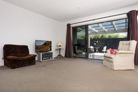 Photo of property in 11 Hansard Place, Bethlehem, Tauranga, 3110