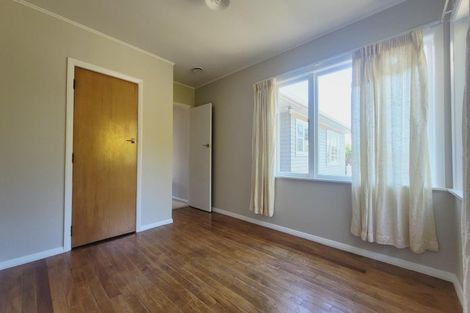 Photo of property in 1 Fraser Avenue, Johnsonville, Wellington, 6037