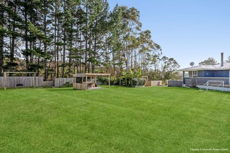 Photo of property in 318 Inland Road, Helensville, 0875