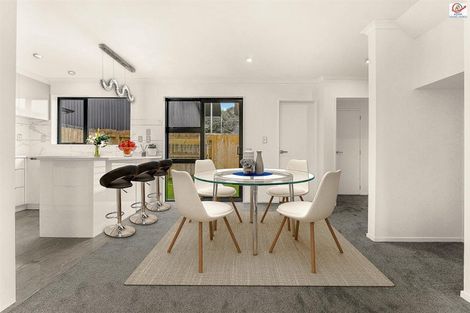 Photo of property in 11a Mcinnes Road, Weymouth, Auckland, 2103