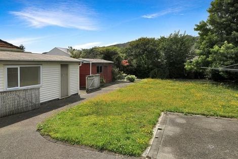 Photo of property in 996 Taita Drive, Taita, Lower Hutt, 5011