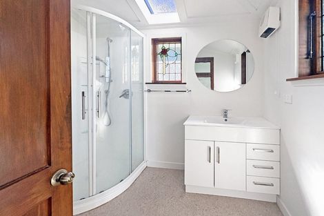 Photo of property in 23 Union Street, Hokowhitu, Palmerston North, 4410