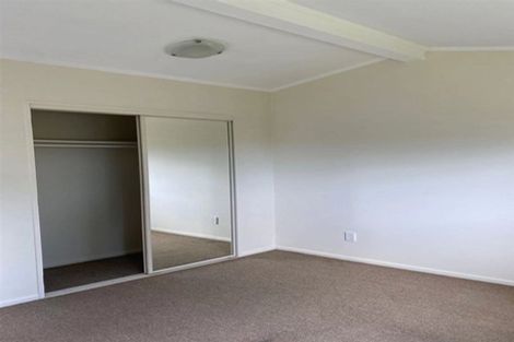Photo of property in 1/41 Hobsonville Road, West Harbour, Auckland, 0618