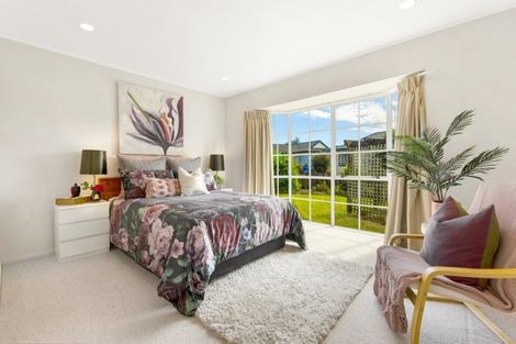 Photo of property in 12 Central Park Drive, Te Atatu South, Auckland, 0610