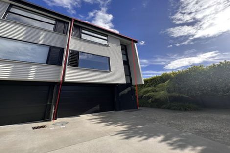 Photo of property in 8/4165 Great North Road, Glen Eden, Auckland, 0602