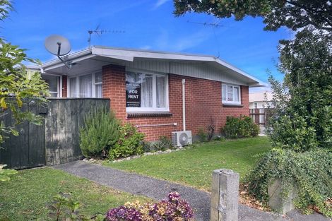 Photo of property in 572f1- Fergusson Drive, Trentham, Upper Hutt, 5018