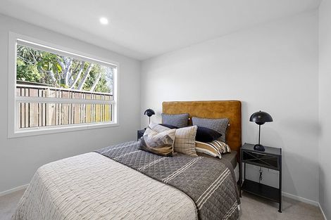 Photo of property in 52 Wairau Road, Oakura, 4314