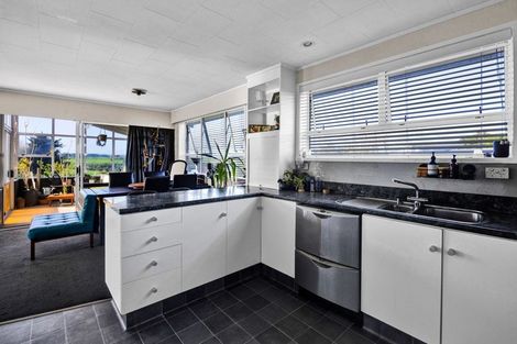 Photo of property in 4 Ropata Street, Hawera, 4610