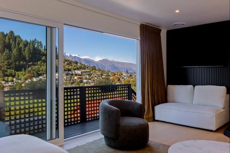 Photo of property in 54 Huff Street, Queenstown, 9300