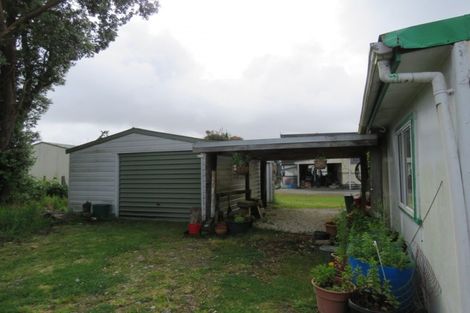 Photo of property in 13 Coates Street, Westport, 7825