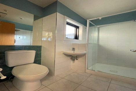 Photo of property in Endeavour Apartments, 125u2 Thorndon Quay, Pipitea, Wellington, 6011