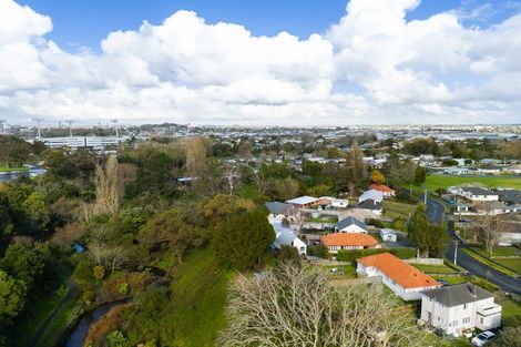 Photo of property in 28b Churchill Avenue, Maeroa, Hamilton, 3200