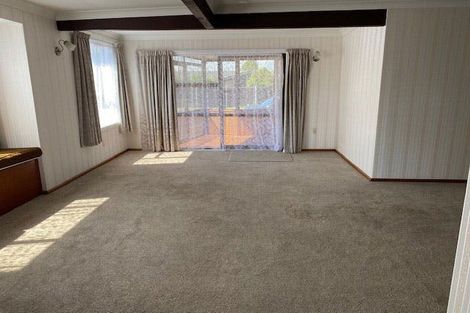 Photo of property in 61 Denise Crescent, Hornby, Christchurch, 8042