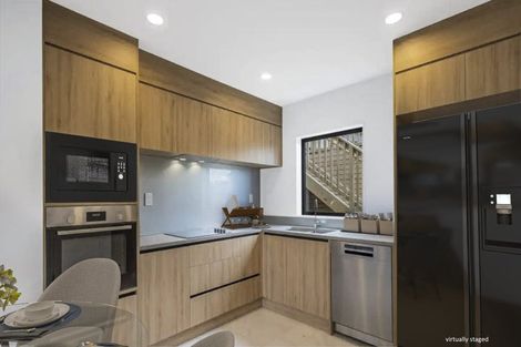 Photo of property in 44b Cyclarama Crescent, Massey, Auckland, 0614