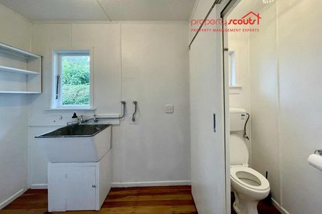 Photo of property in 5 Barry Street, Ferndale, New Plymouth, 4310