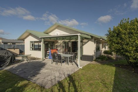 Photo of property in 53 Whitby Avenue, Whitianga, 3510
