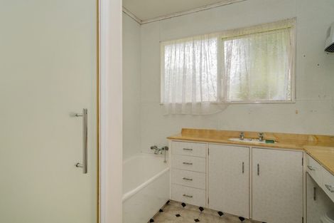 Photo of property in 14 Hamilton Crescent, Whitianga, 3510