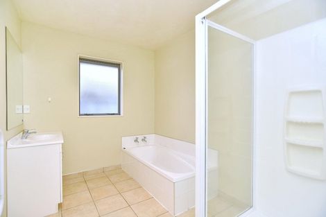 Photo of property in 35 Mounter Avenue, Northwood, Christchurch, 8051